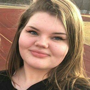 Meet your Posher, Hailey